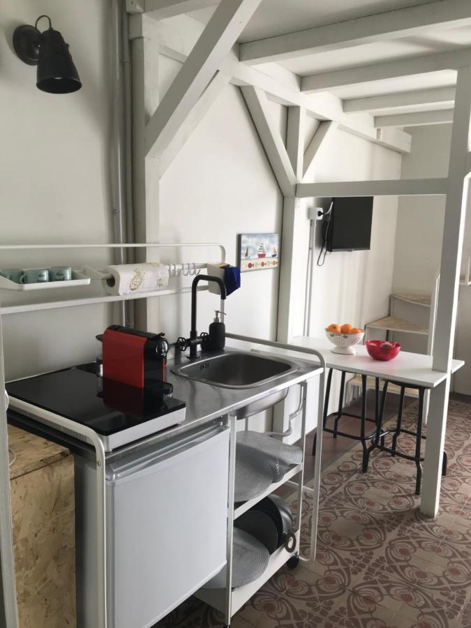 Avaya - Monolocale Soppalcato In Centro Storico Apartment Catania Bagian luar foto